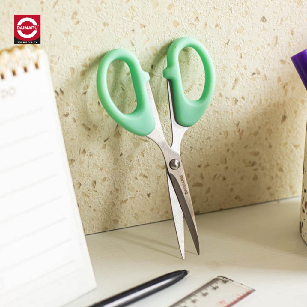 Daimaru Precision Scissors 5,5 inch Gunting Persisi Anti-Rush Super Tajam Baja Stainless Berkualiti Tinggi