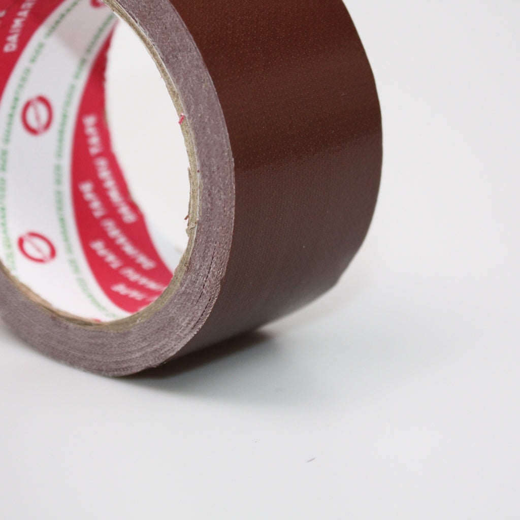 Daimaru Cloth Tape Dark Brown 48mm x 12M Lakban Coklat Tua Kualitas Export Tahan Air Lem Kuat Penggunaan Indoor Outdoor Tahan Panas & Dingin